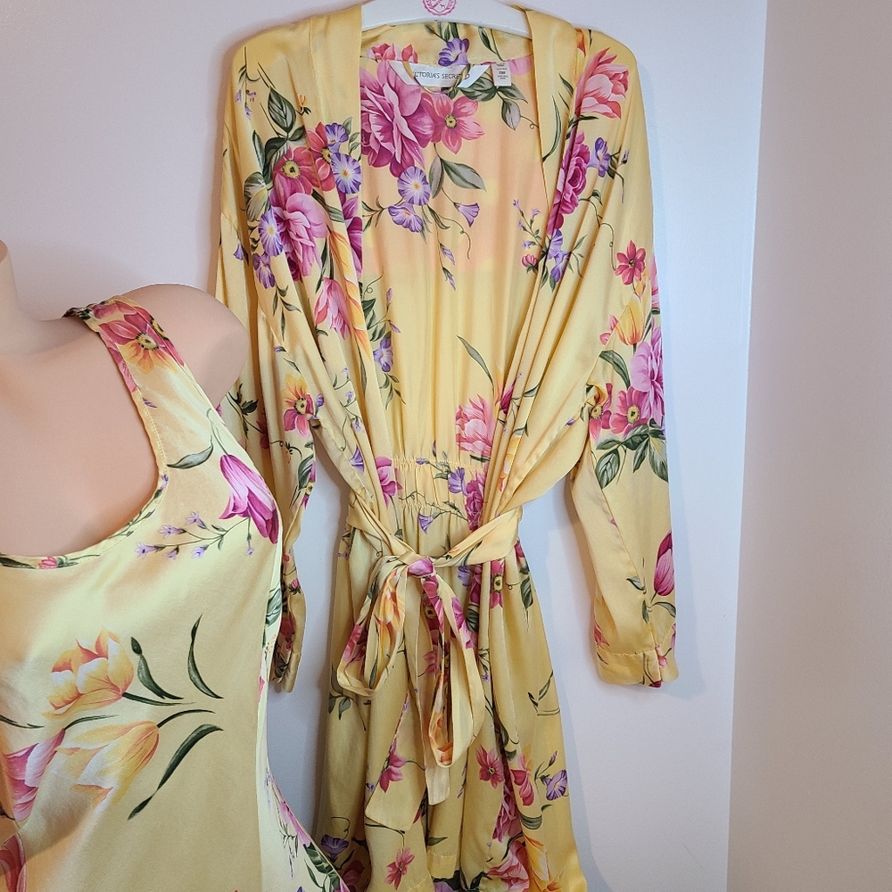 VTG Victoria's Secret 100% Silk Floral Chemise & Robe Set Size Lg - Picture 5 of 7